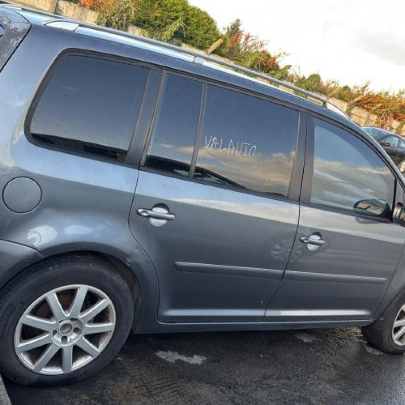 Etrier arriere gauche (freinage) VOLKSWAGEN TOURAN 1 Photo n°6