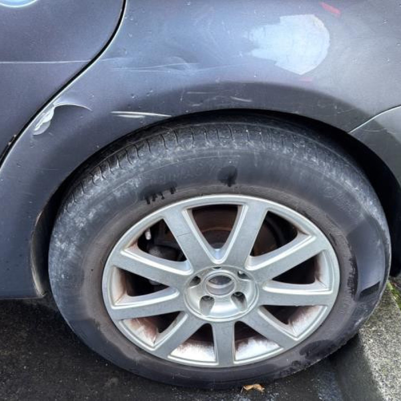 Pivot de moyeu arriere droit VOLKSWAGEN TOURAN 1 Photo n°14