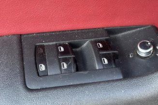 Pivot de moyeu arriere droit AUDI A3 2