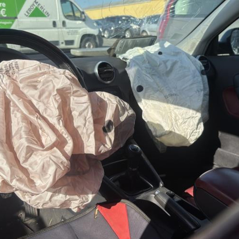 Pivot de moyeu arriere droit AUDI A3 2 Photo n°14