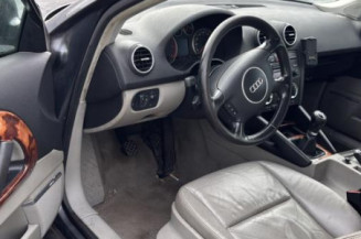 Pivot de moyeu avant droit AUDI A3 2