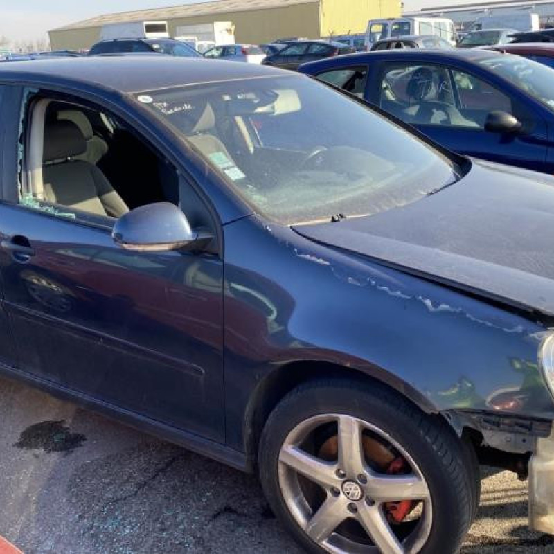 Pivot de moyeu arriere gauche VOLKSWAGEN GOLF 5 Photo n°7