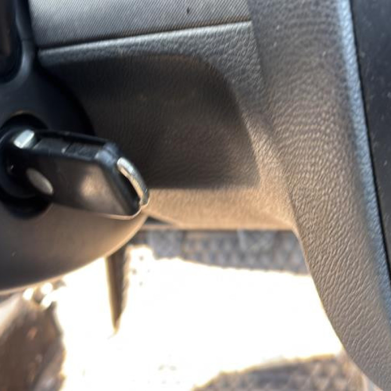 Pivot de moyeu arriere gauche VOLKSWAGEN GOLF 5 Photo n°20