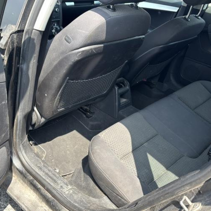 Boitier filtre a air AUDI A3 2 Photo n°10