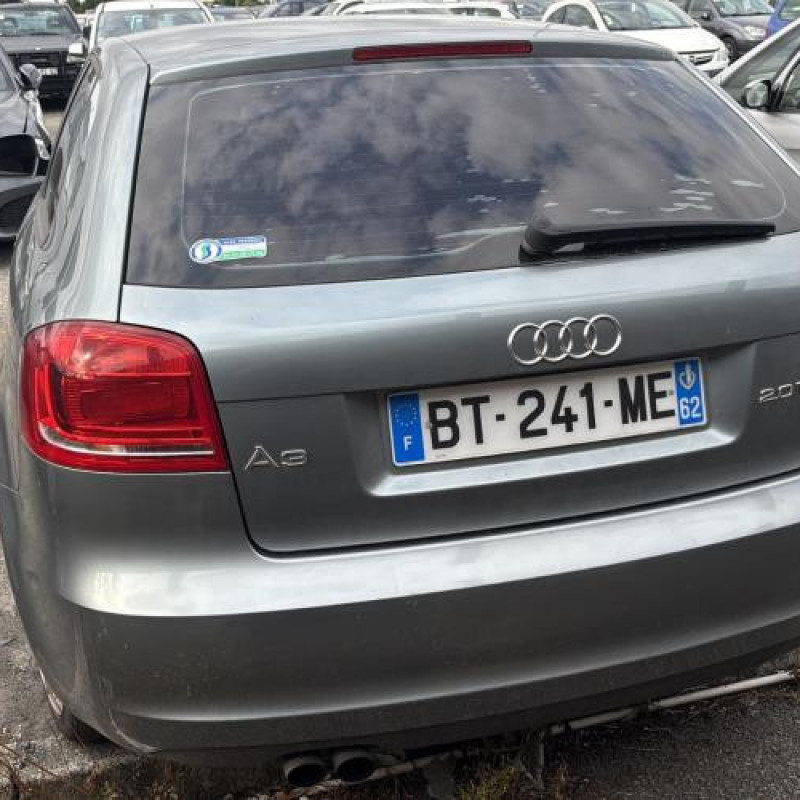 Boitier filtre a air AUDI A3 2 Photo n°5