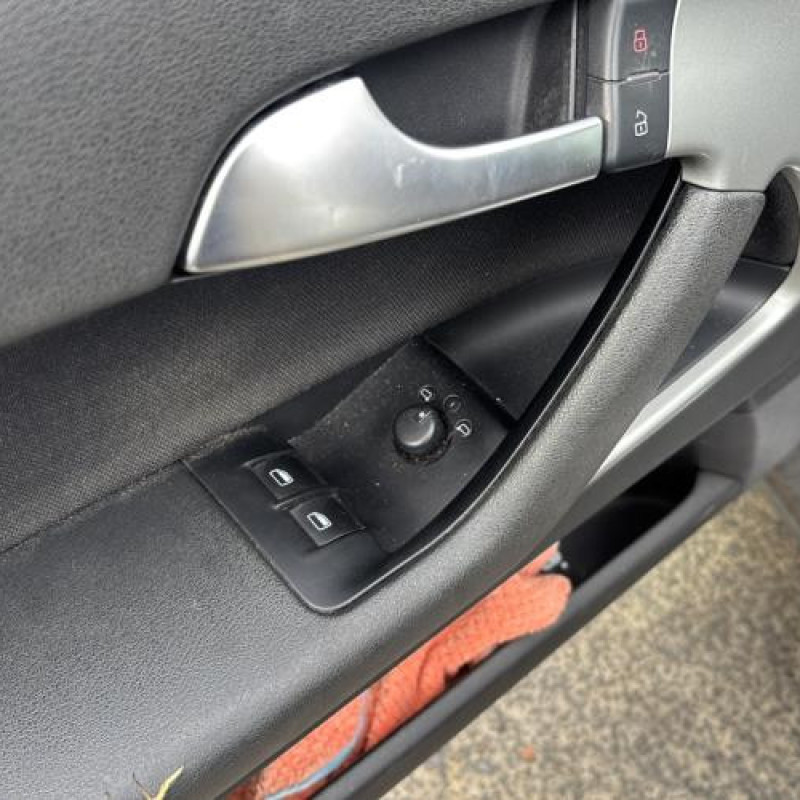 Boitier filtre a air AUDI A3 2 Photo n°10