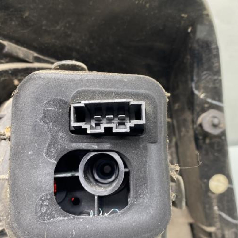 Feu arriere principal droit (feux) VOLKSWAGEN GOLF 6 Photo n°3