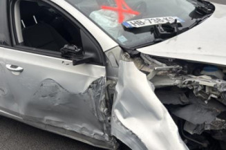 Feu arriere secondaire gauche (feux) VOLKSWAGEN GOLF 6