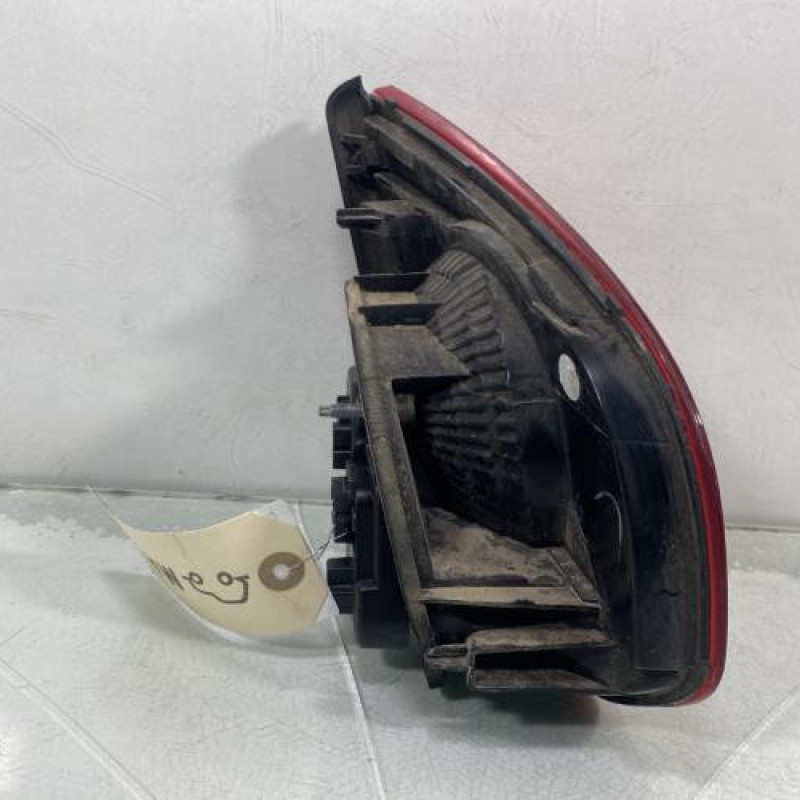 Feu arriere secondaire droit (feux) VOLKSWAGEN GOLF 6 Photo n°4