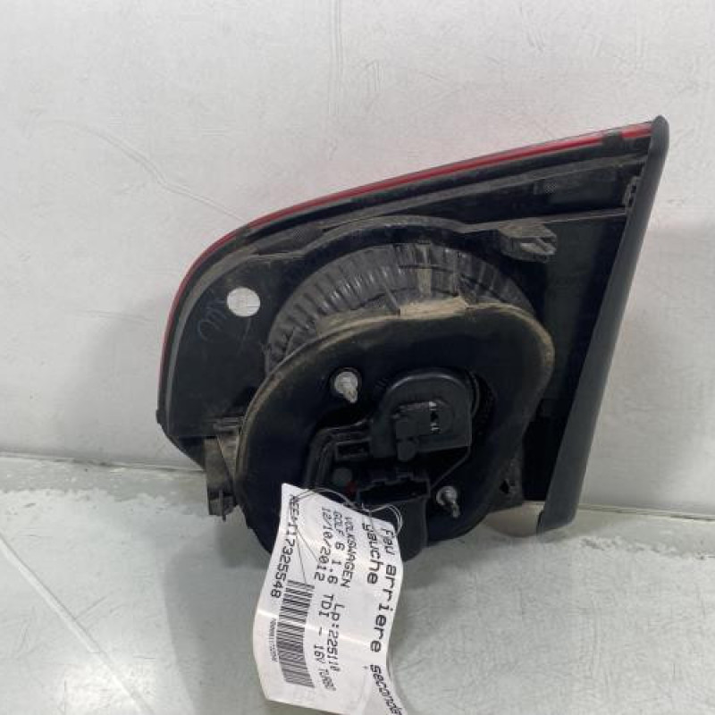 Feu arriere secondaire gauche (feux) VOLKSWAGEN GOLF 6 Photo n°4