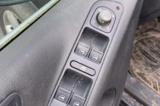 Boitier filtre a air VOLKSWAGEN TIGUAN 1