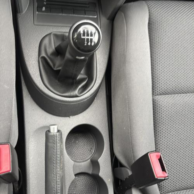 Levier de vitesses VOLKSWAGEN TOURAN 2 Photo n°16