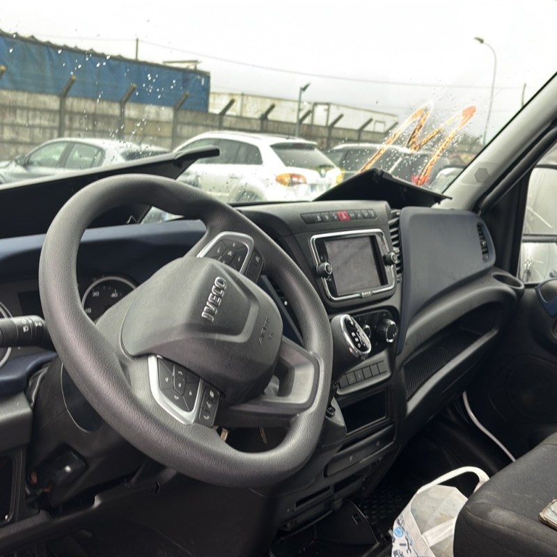 IVECO DAILY 6 PHASE 2 35-C18 3.0D - 16V TURBO Photo n°19