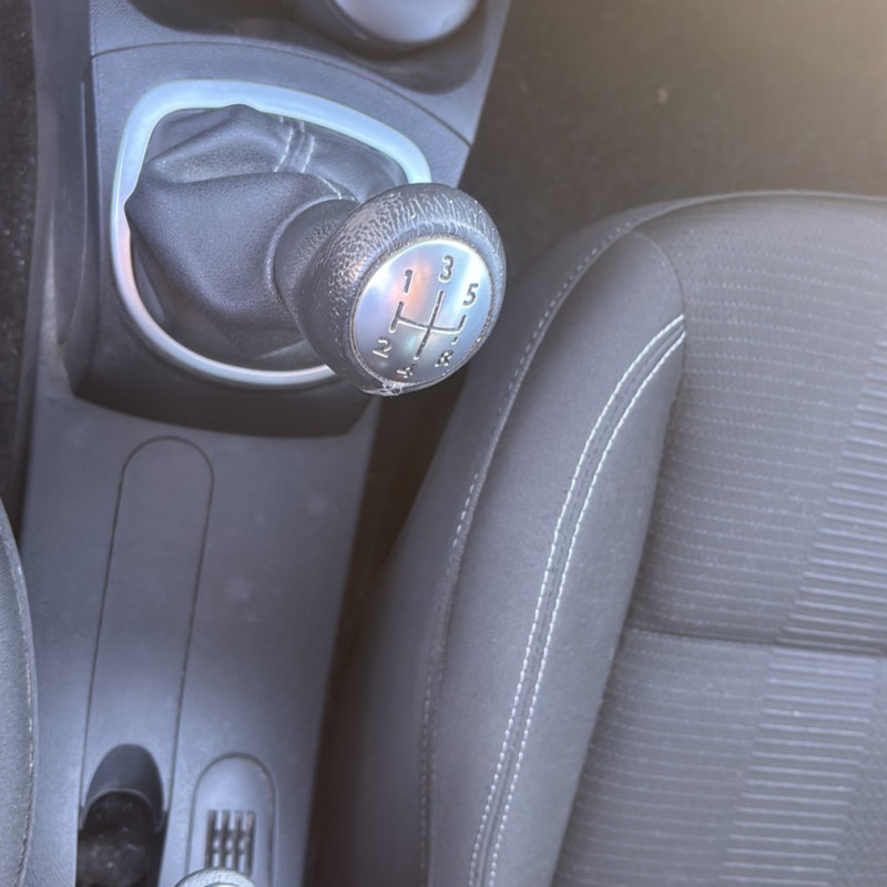 RENAULT CLIO 3 PHASE 1 1.5 DCI - 8V TURBO Photo n°19