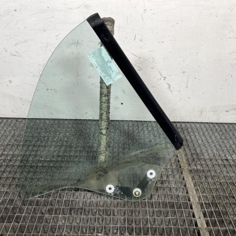 Custode arriere gauche BMW SERIE 3 E46 Photo n°4