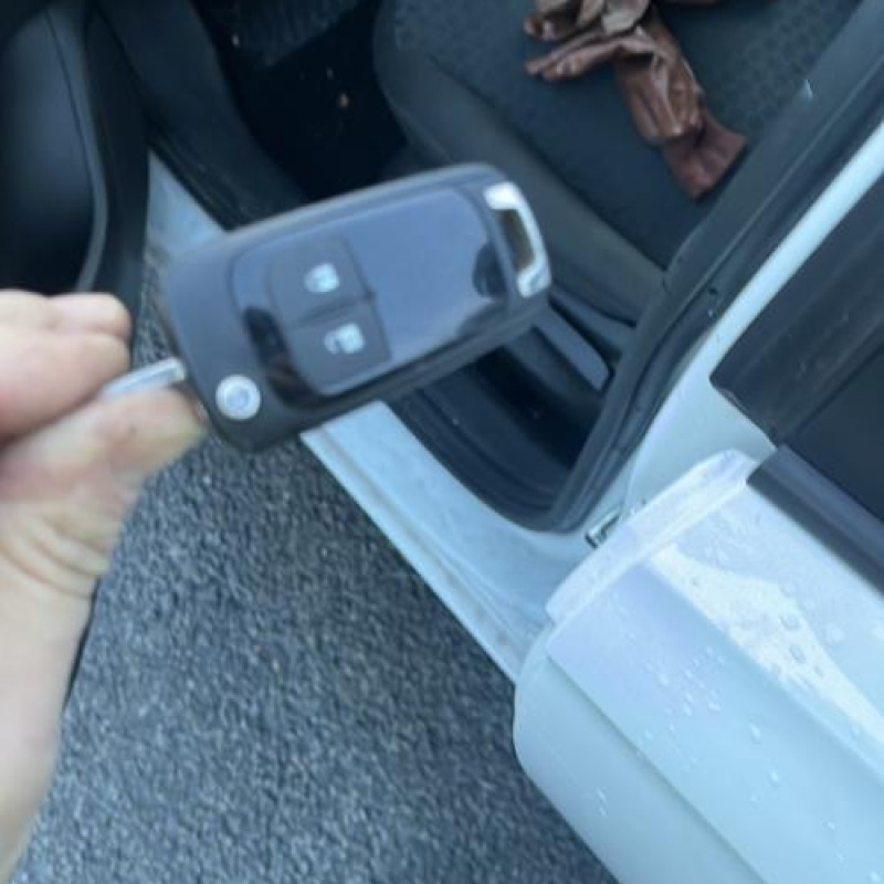 Amortisseur avant droit OPEL CORSA E Photo n°10