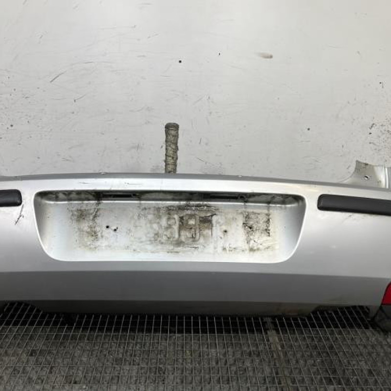 Pare choc arriere OPEL CORSA C Photo n°1