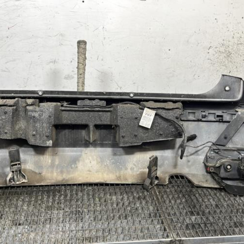 Pare choc arriere OPEL CORSA C Photo n°5