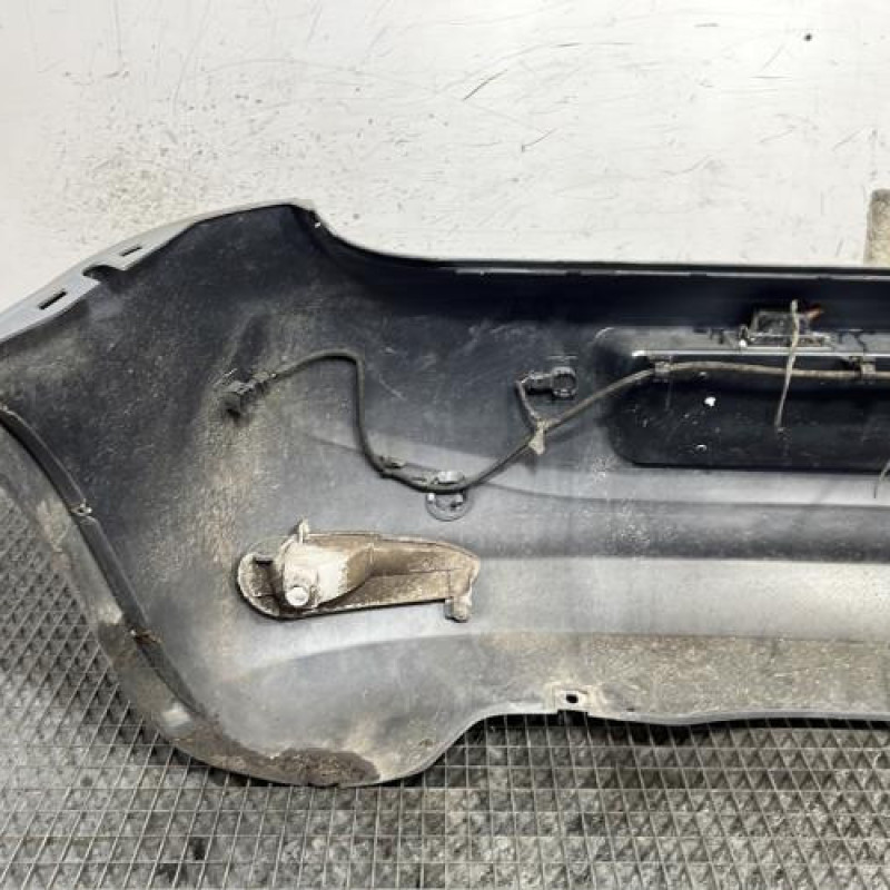 Pare choc arriere FIAT PUNTO 3 Photo n°6