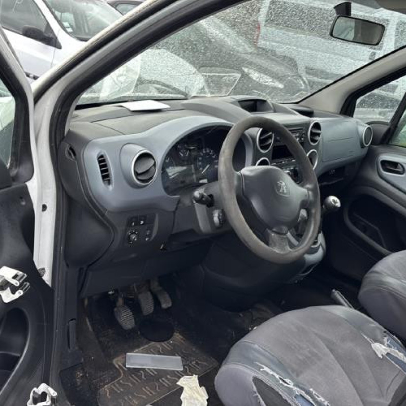 Boitier air bag PEUGEOT PARTNER 2 Photo n°9