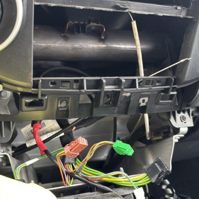 Boitier air bag PEUGEOT PARTNER 2 Photo n°17