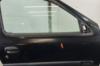 Porte avant droit RENAULT CLIO 2 Photo n°1
