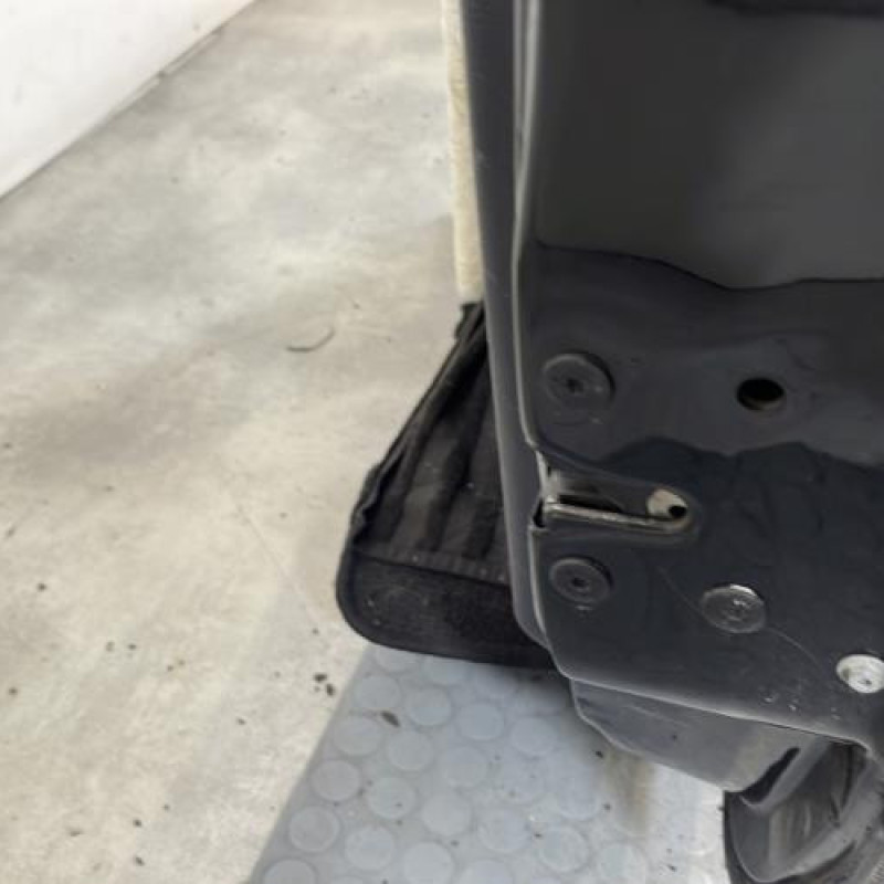 Porte avant droit RENAULT CLIO 2 Photo n°6