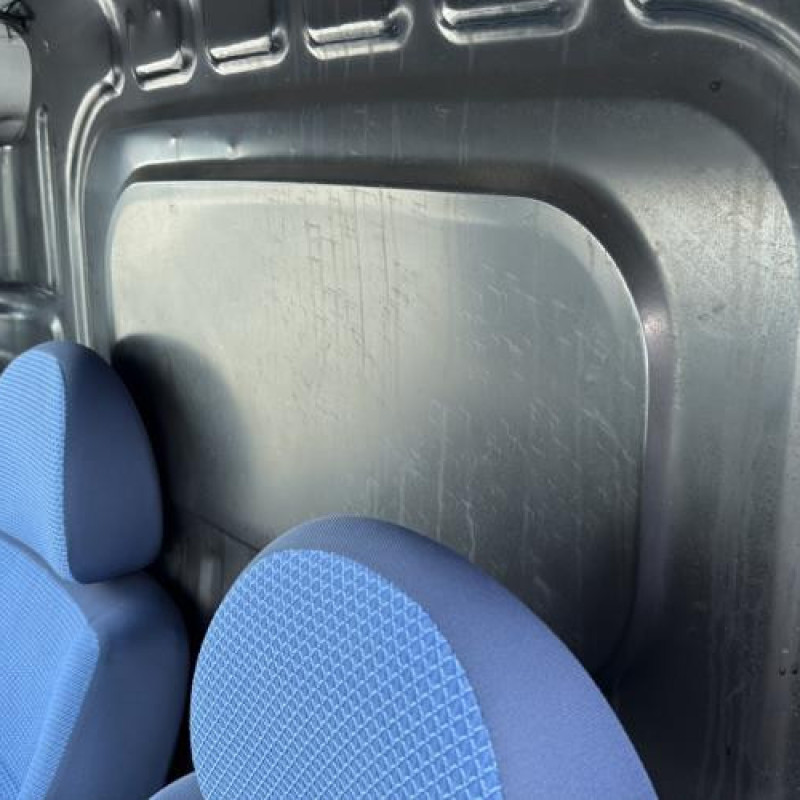 Porte de coffre gauche FIAT DOBLO 2 Photo n°18