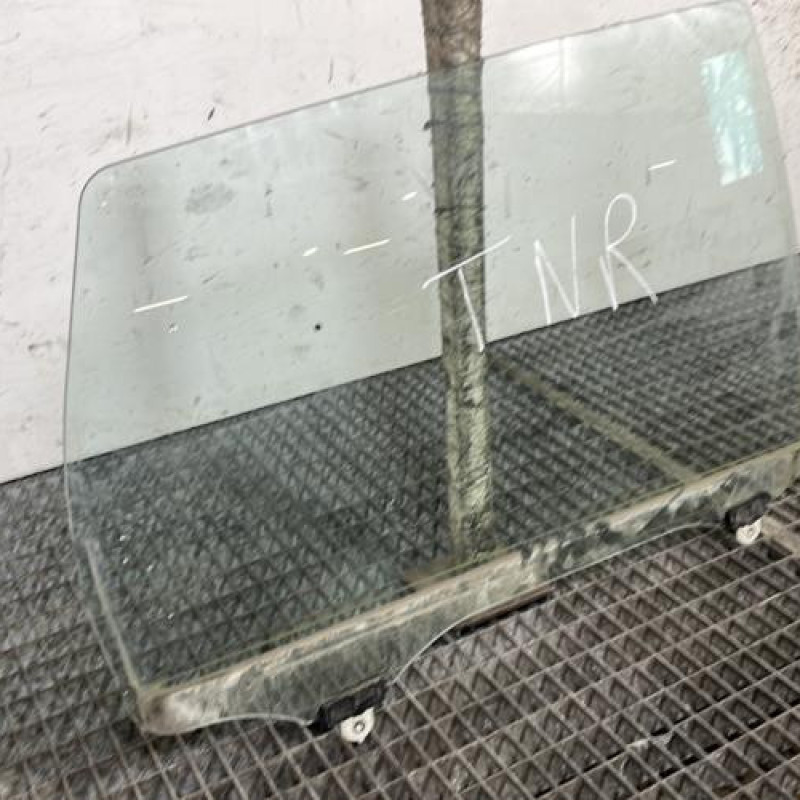 Vitre arriere droit CITROEN C4 AIRCROSS Photo n°2
