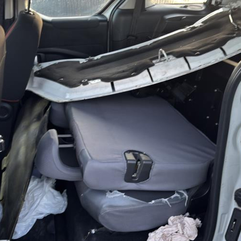 Boitier air bag PEUGEOT PARTNER 2 Photo n°12