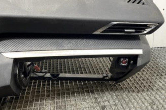 Planche de bord complete PEUGEOT 5008 2