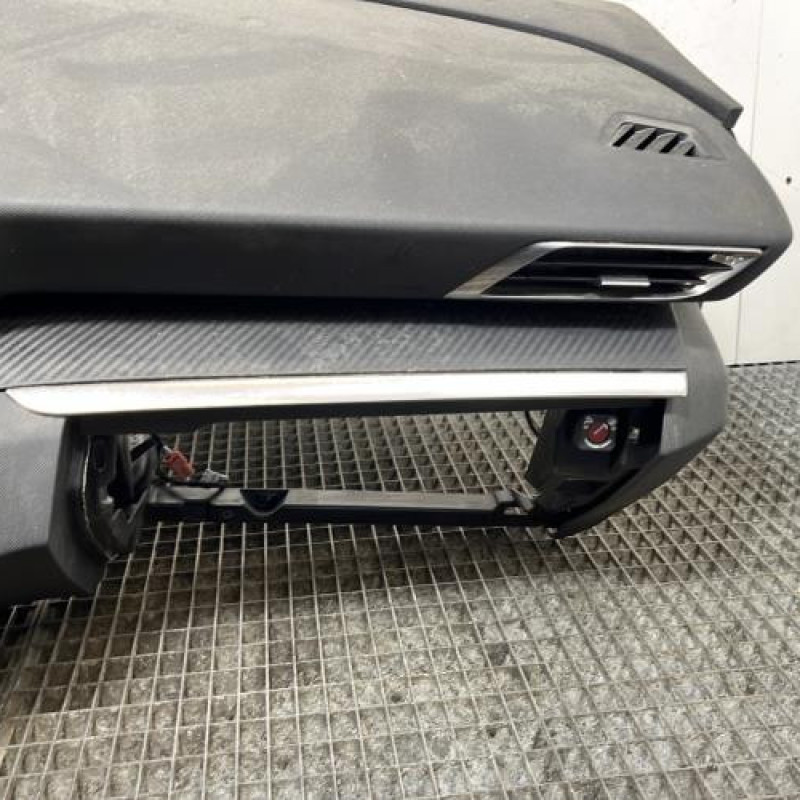 Planche de bord complete PEUGEOT 5008 2 Photo n°7