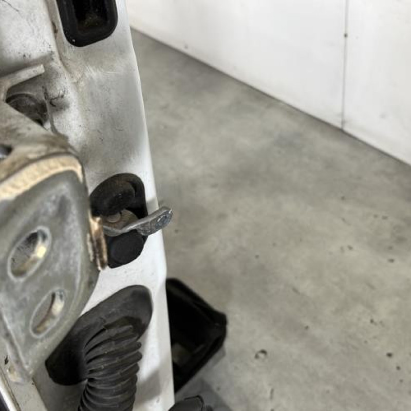 Porte avant droit RENAULT KANGOO 2 Photo n°4