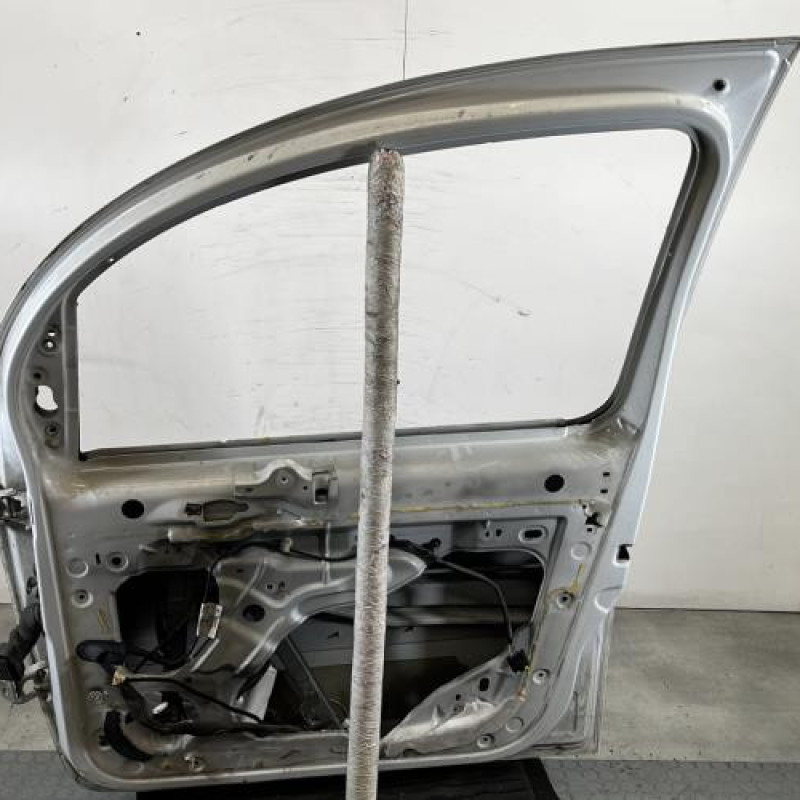 Porte avant droit RENAULT KANGOO 2 Photo n°6