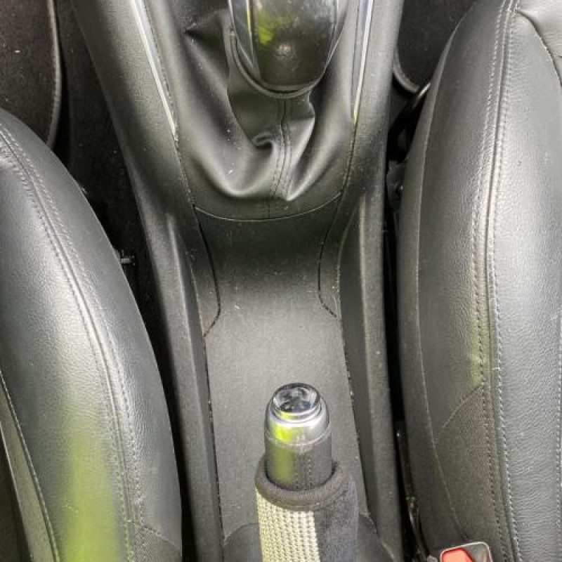 Catalyseur (echappement) PEUGEOT 208 1 Photo n°19