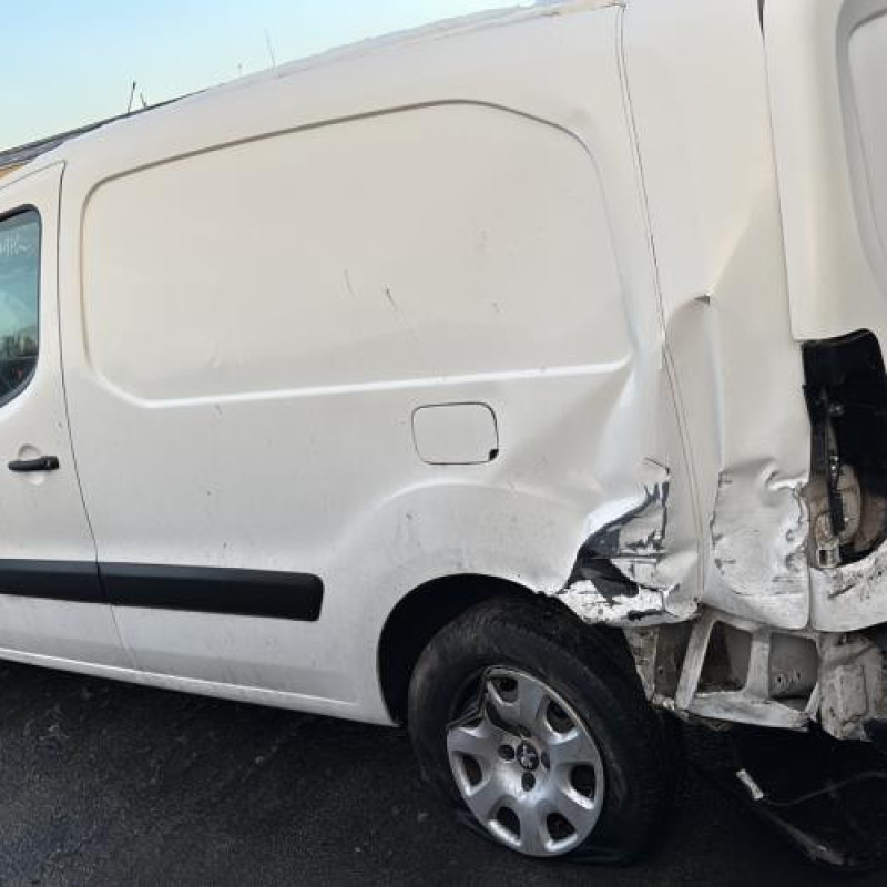 Boitier air bag PEUGEOT PARTNER 2 Photo n°6