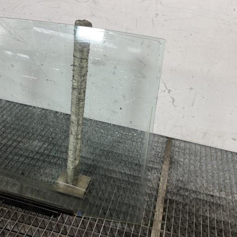 Vitre arriere droit HYUNDAI I 10 1 Photo n°3