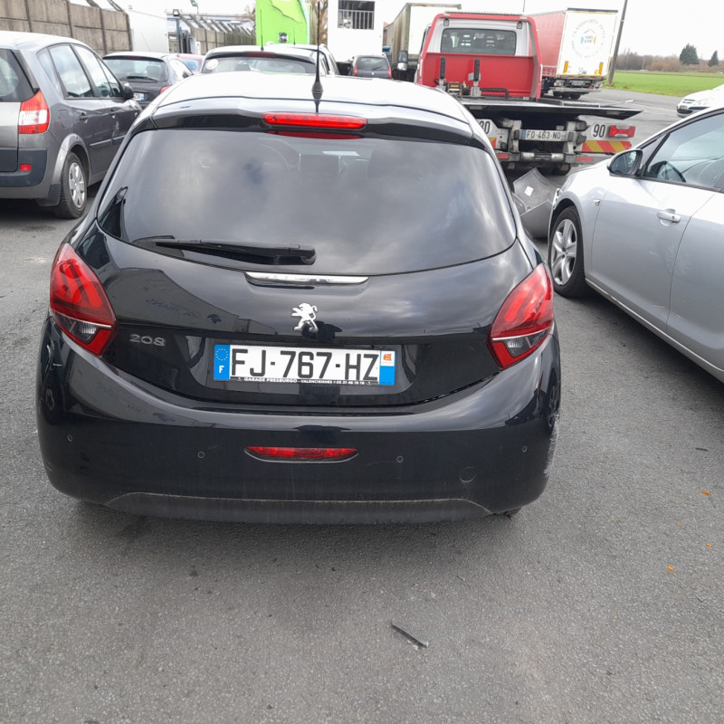 PEUGEOT 208 1 PHASE 2 1.2 PURETECH - 12V TURBO Photo n°6