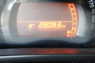 RENAULT TWINGO 3 PHASE 1 1.0i - 12V SCE 65