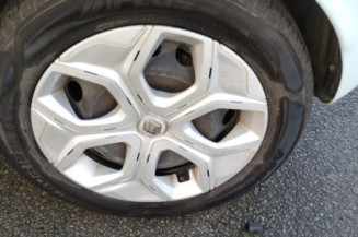 RENAULT TWINGO 3 PHASE 1 1.0i - 12V SCE 65