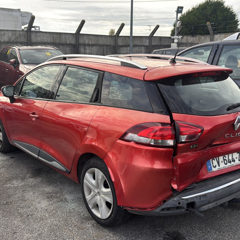 RENAULT CLIO 4 PHASE 1 BREAK 1.5 DCI - 8V TURBO Photo n°3