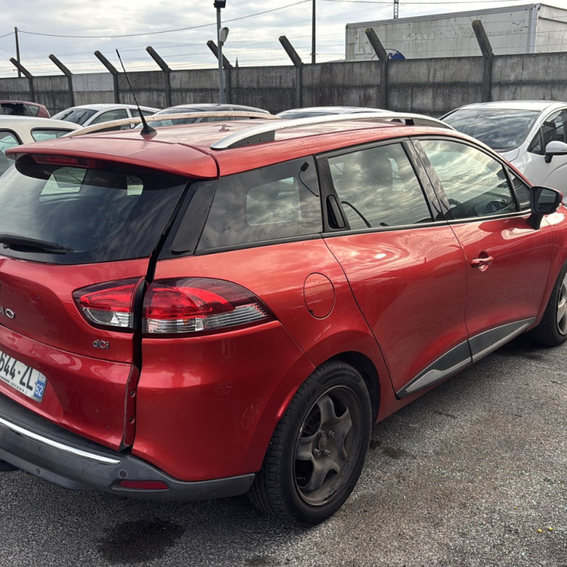 RENAULT CLIO 4 PHASE 1 BREAK 1.5 DCI - 8V TURBO Photo n°4