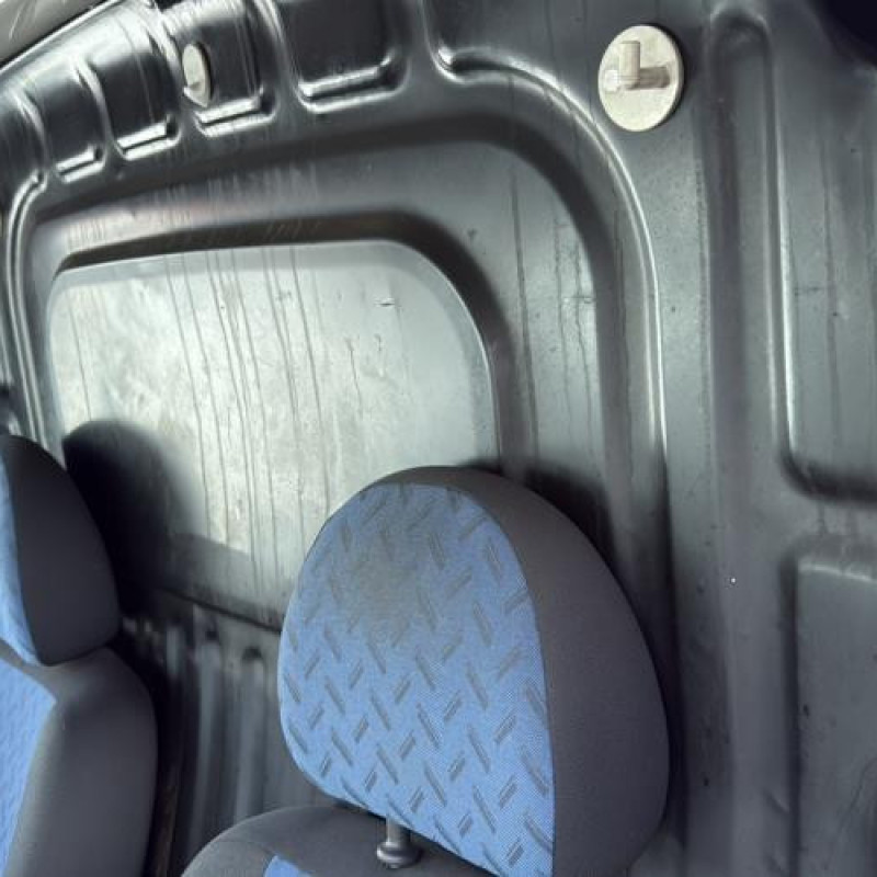 Vitre avant gauche FIAT DOBLO 1 Photo n°12