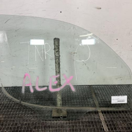 Vitre avant droit FIAT DOBLO 2 Photo n°1