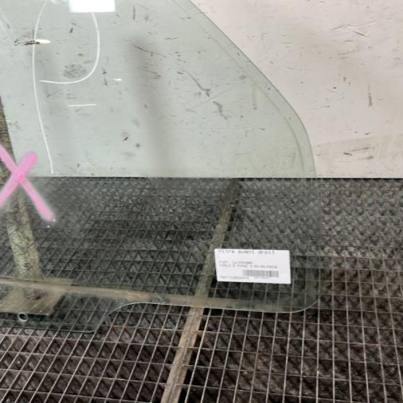 Vitre avant droit FIAT DOBLO 2 Photo n°2