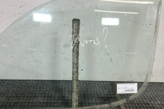 Vitre avant gauche FIAT DOBLO 2 Photo n°1