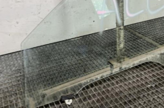 Vitre avant gauche CITROEN C4 AIRCROSS