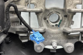 Volant PEUGEOT 208 1