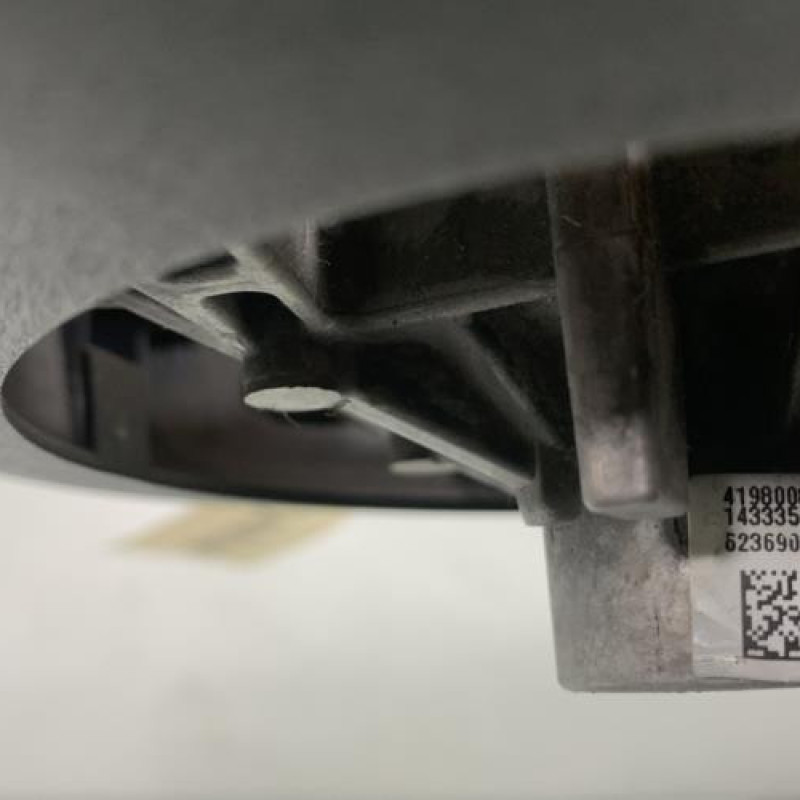 Volant PEUGEOT 308 2 Photo n°5