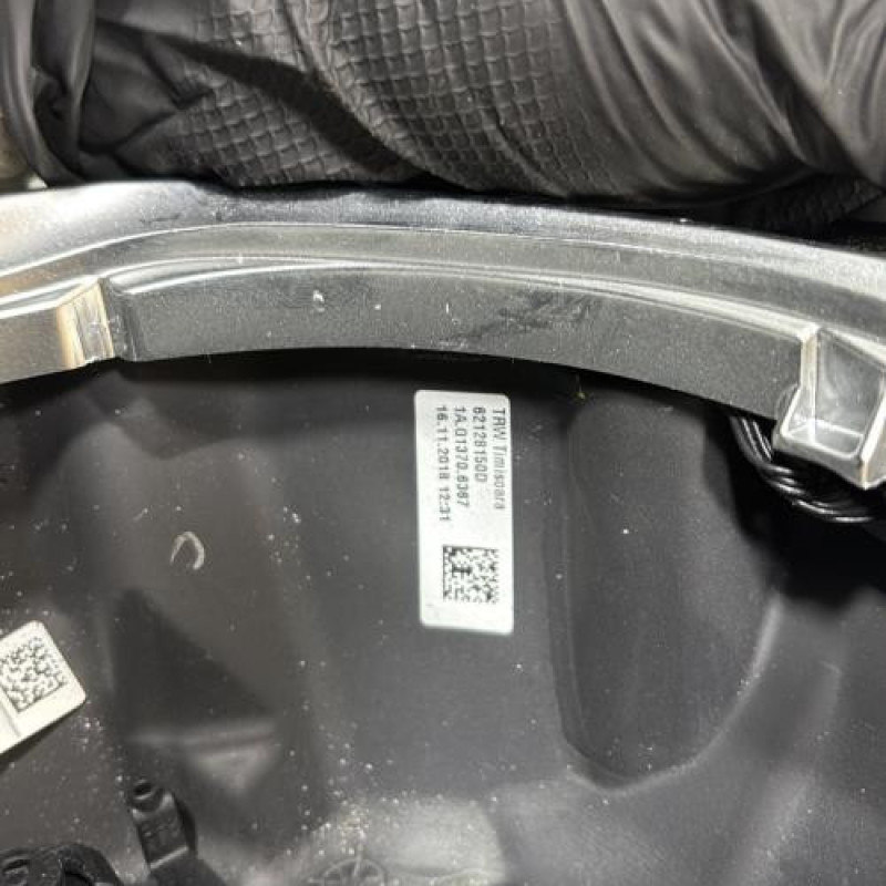 Volant VOLKSWAGEN TOURAN 3 Photo n°5